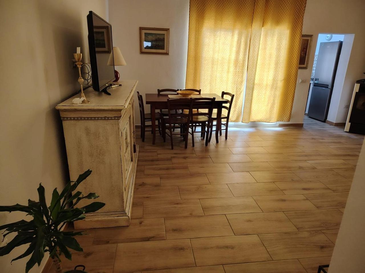 Appartamento Casa Emma Càbras Esterno foto